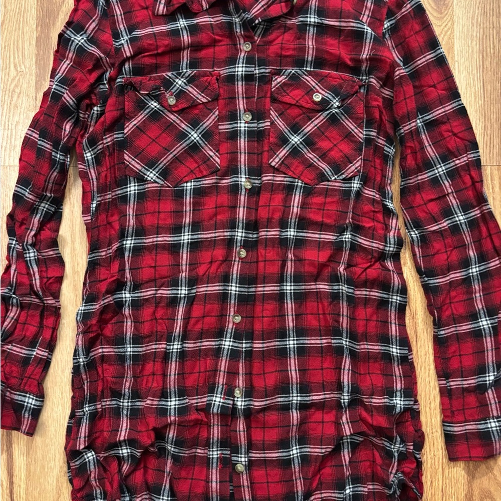 H&M Women's Red Plaid Button Down Shirt